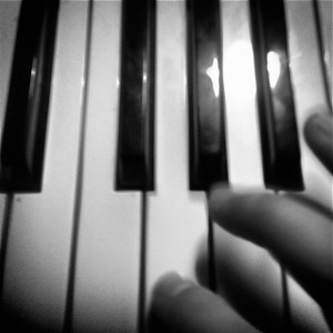 drumming on keyboard